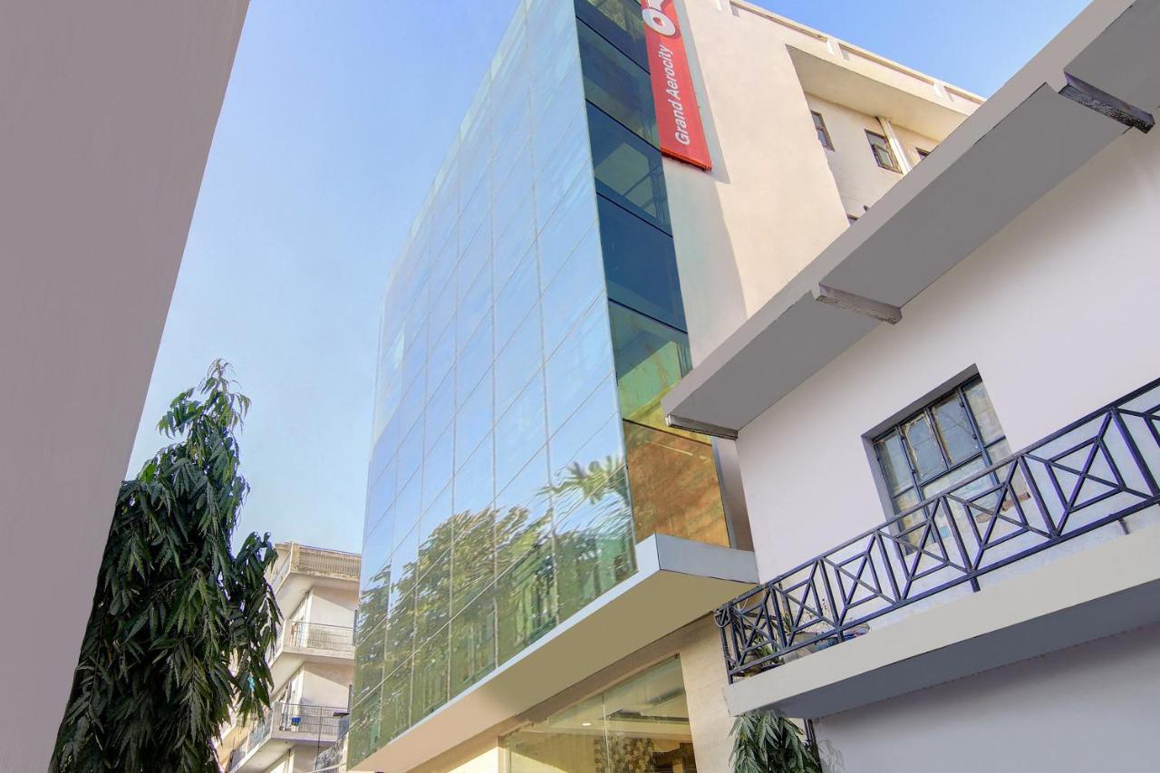 Aerocity Grand New Delhi Exterior photo