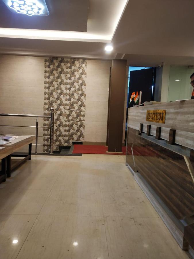 Aerocity Grand New Delhi Exterior photo